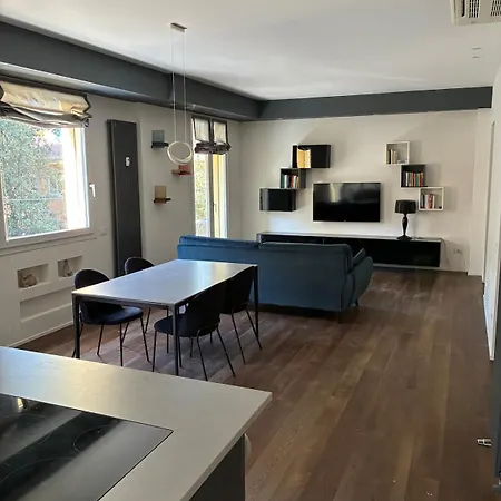 Apartment Forever - Elegant And Quiet, Close To Downtown *