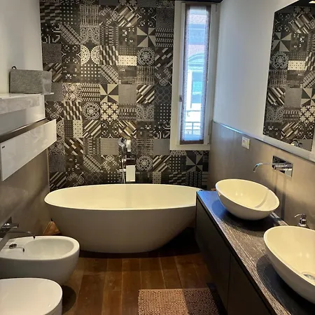 Forever - Elegant And Quiet, Close To Downtown Apartment Bologna