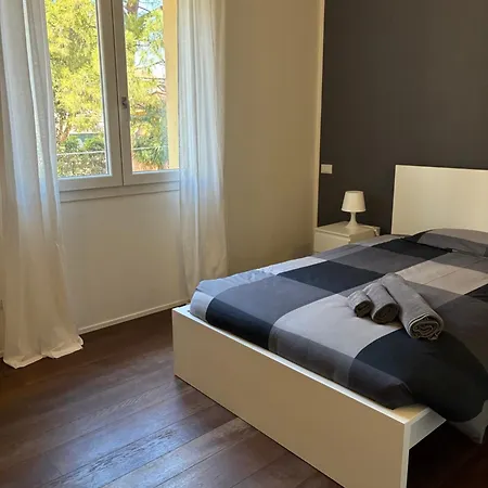 Forever - Elegant And Quiet, Close To Downtown *